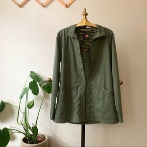 Dickies light jacket in olive green, sz S